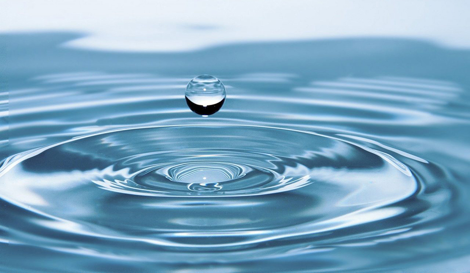 drop-of-water-578897_1920-1280x853-1.jpg