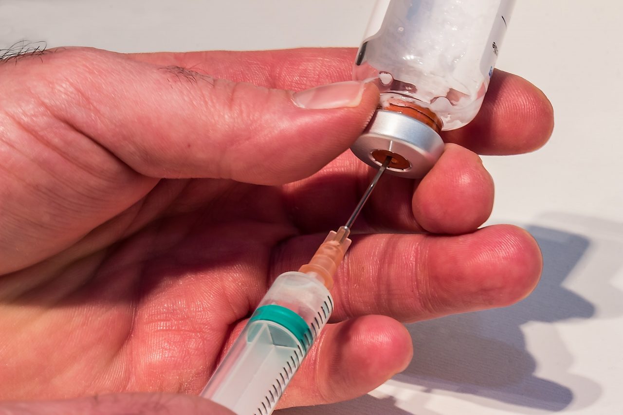 syringe-1973129_1920-1280x853.jpg